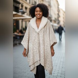 Cape. ANDREW MARC. Cream and Beige. One Size. NWT.